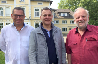 Schriftführer Thorsten Würz (definetz) und die Vereinsvorsitzenden Dr. Ralph Stroop und Friedrich Nölle arbeiten gemeinsam um die Versorgung mit Defibrillatoren im Ernstfall zu verbessern.